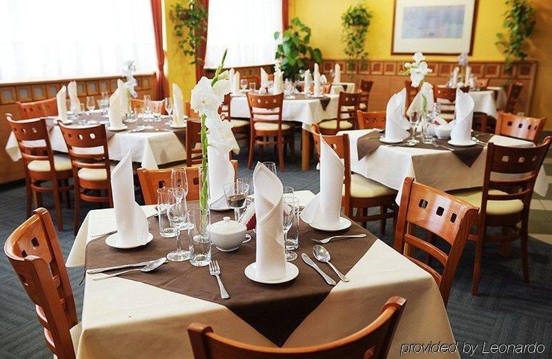 Hotel Dal Gdansk Restoran gambar